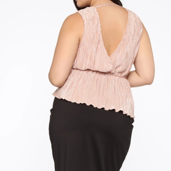 blouse - Picture 3 of 4